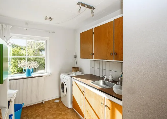 Сasa de vacaciones 3 Bedroom Lovely In Samso